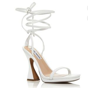 Steve Madden White Tie Up Heels Women’s Size 9